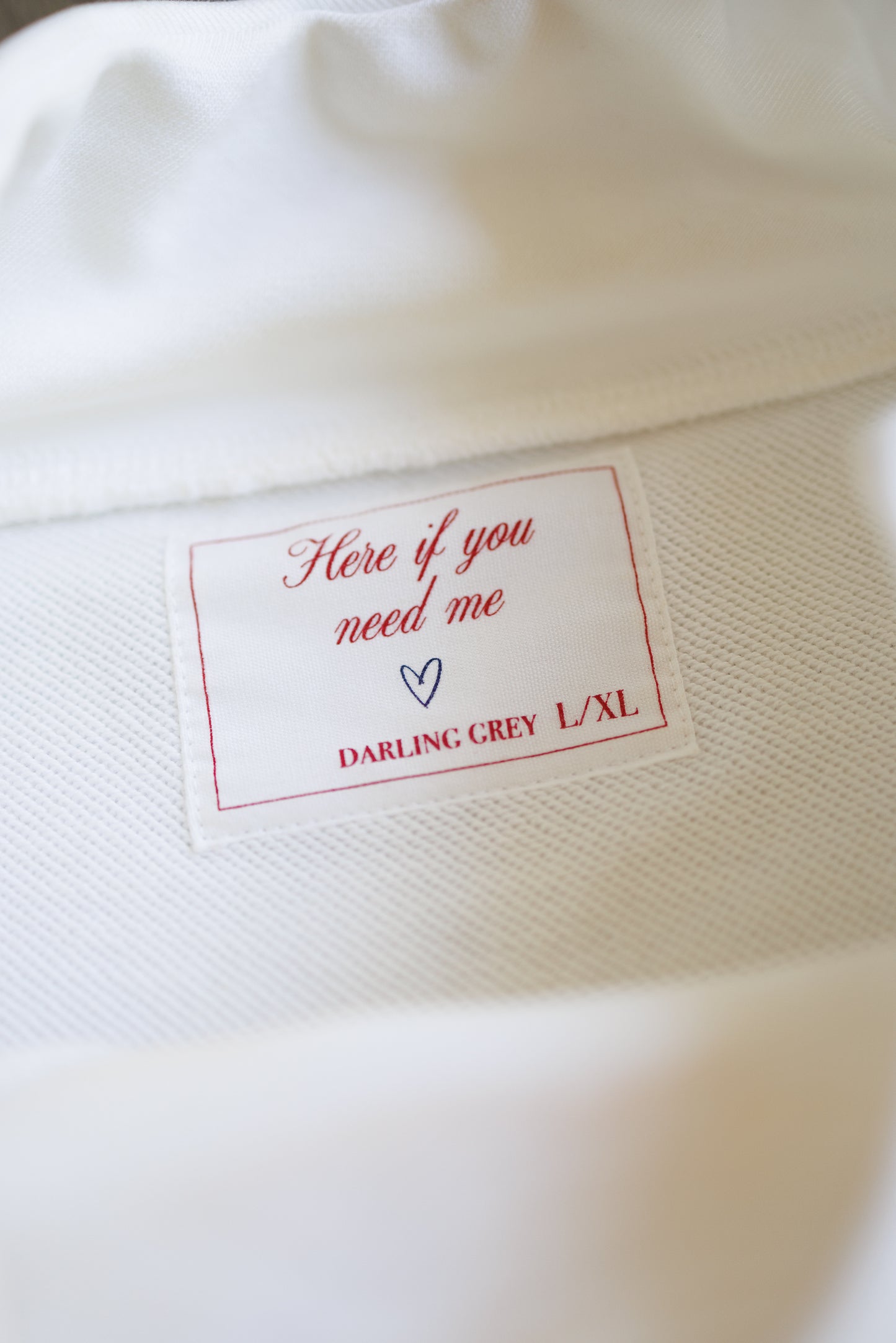 Magnolia White American Darling Mockneck