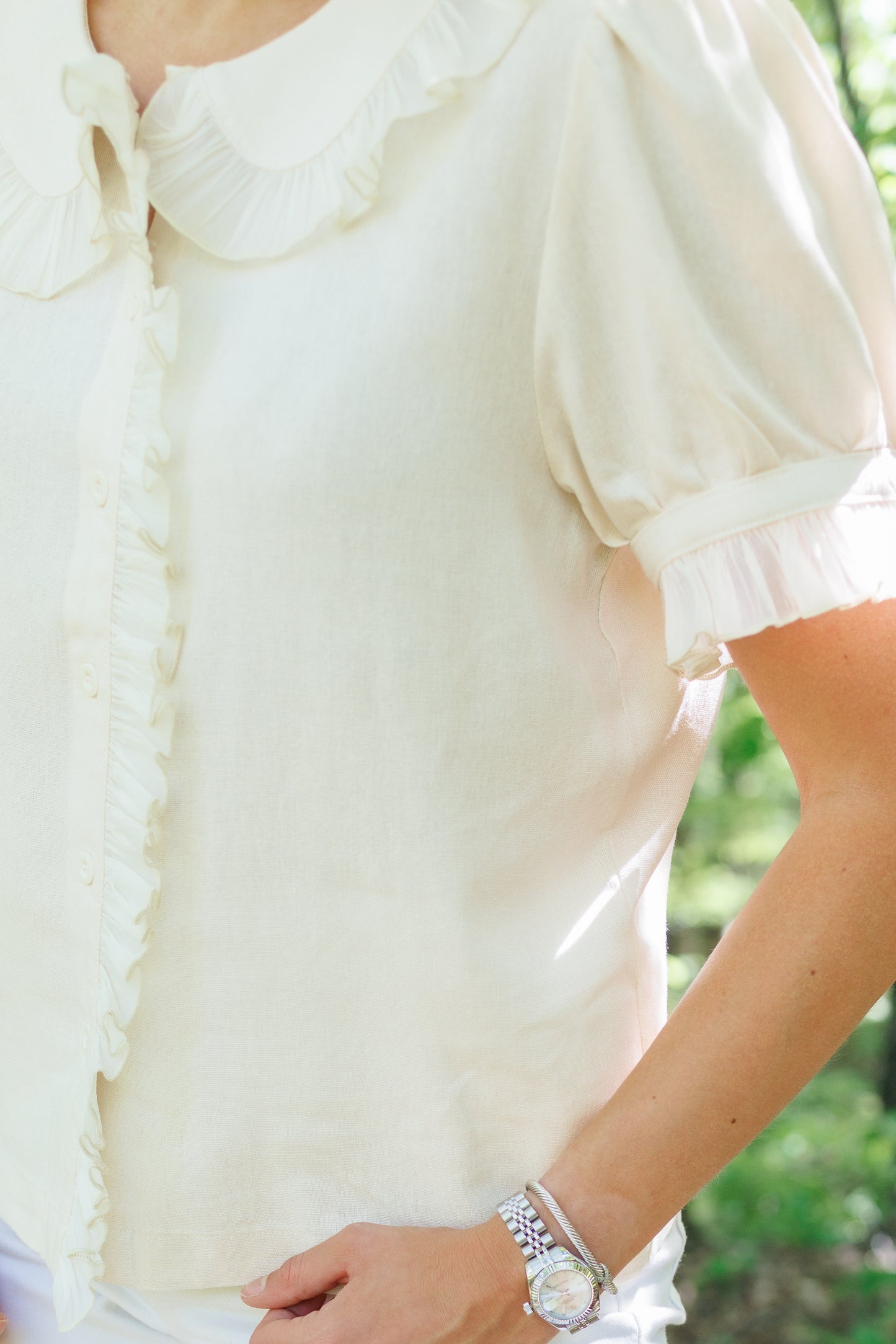 The Soft Collar Ruffle Blouse